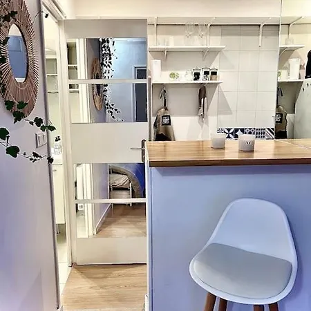 La Chambrette : Studio-rer A-wifi-netflix-jardin נאנטר